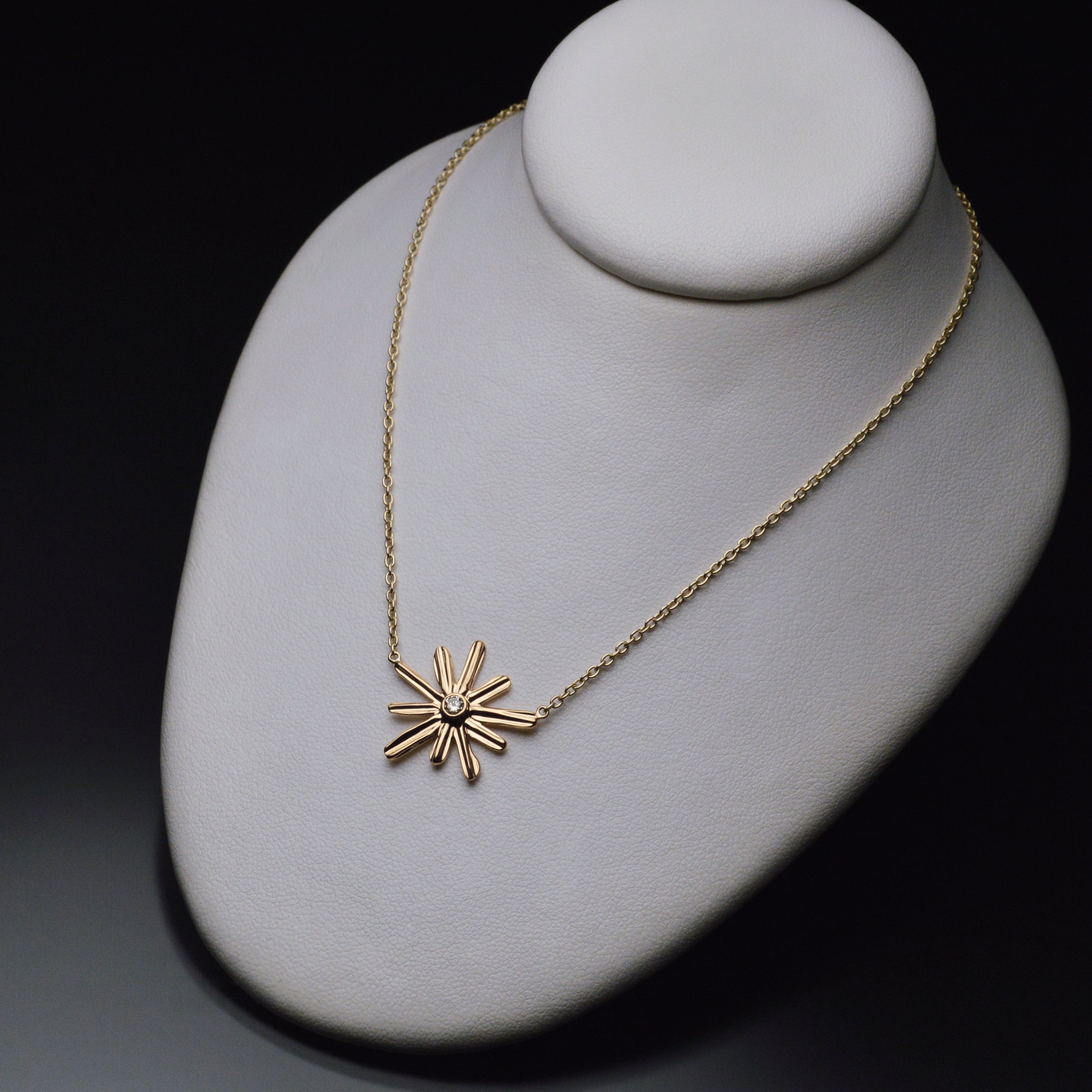 Gold Siena Strawcast Flower Pendant with Diamond