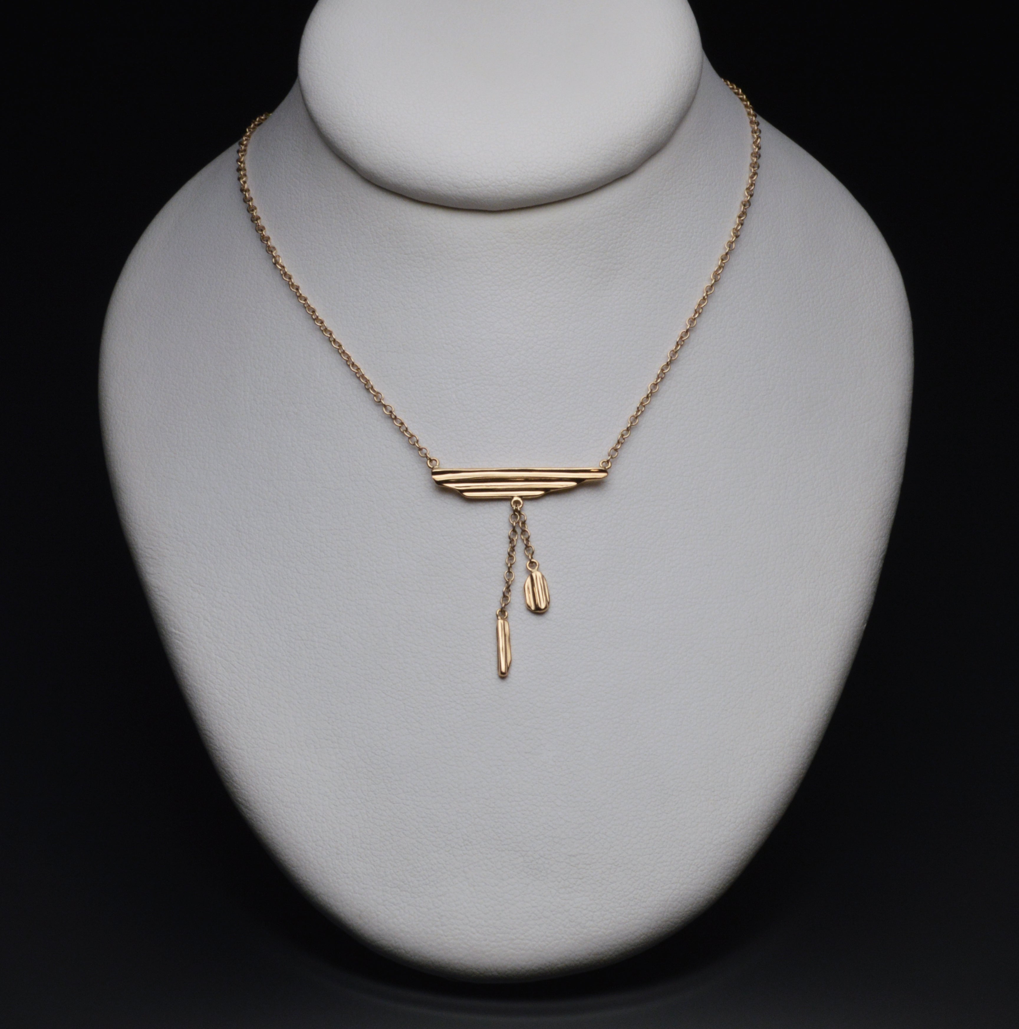 Gold Strawcast Bar Pendant with Dangles