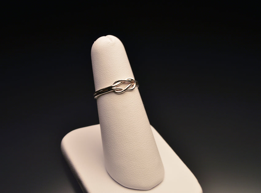 Knot Ring
