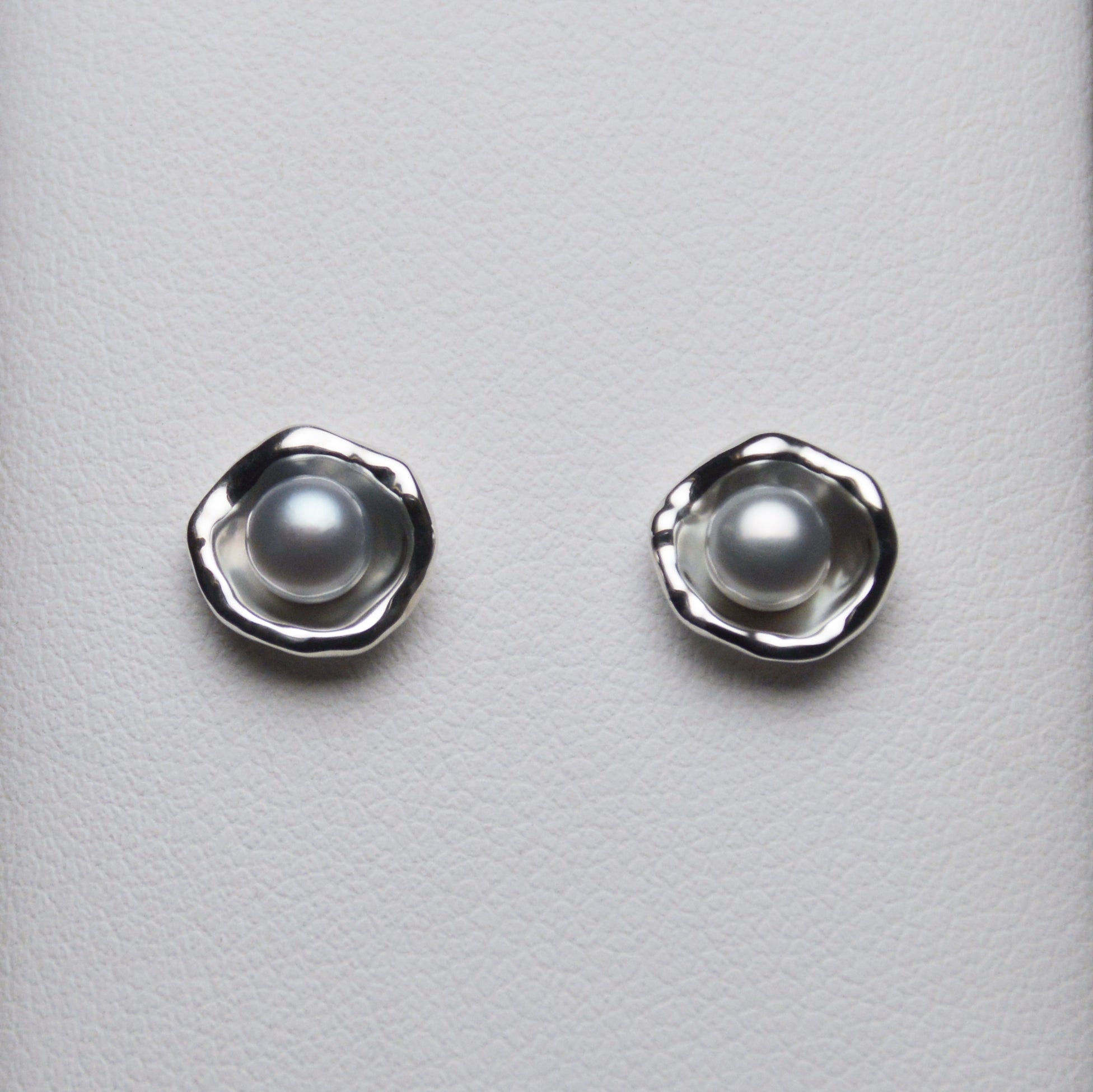 Sanibel Watercast Earrings w/ Pearl