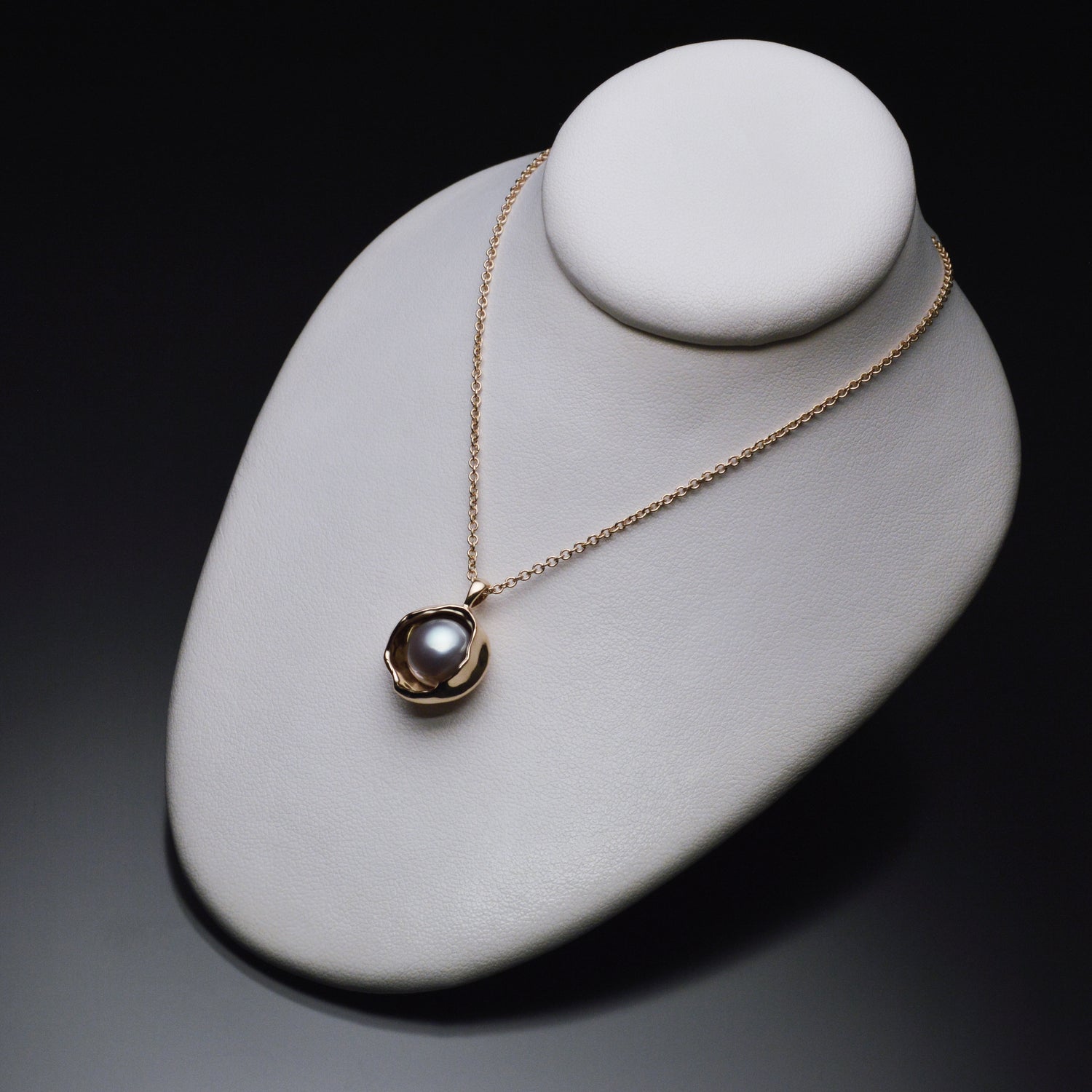 Gold Juno Watercast Pendant