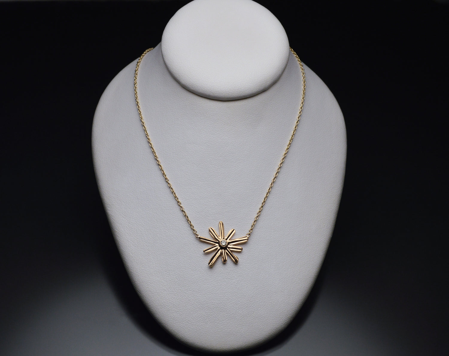 Gold Siena Strawcast Flower Pendant with Diamond