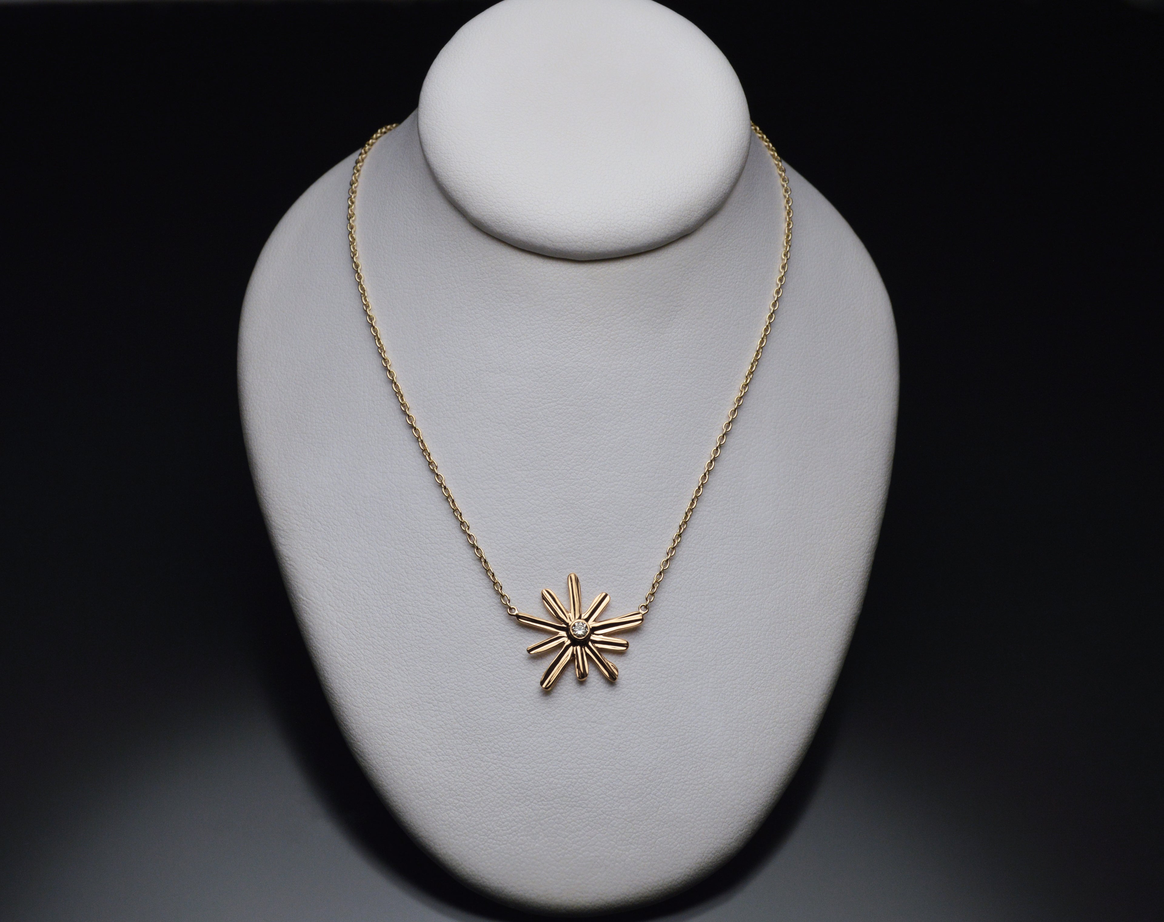 Gold Siena Strawcast Flower Pendant with Diamond