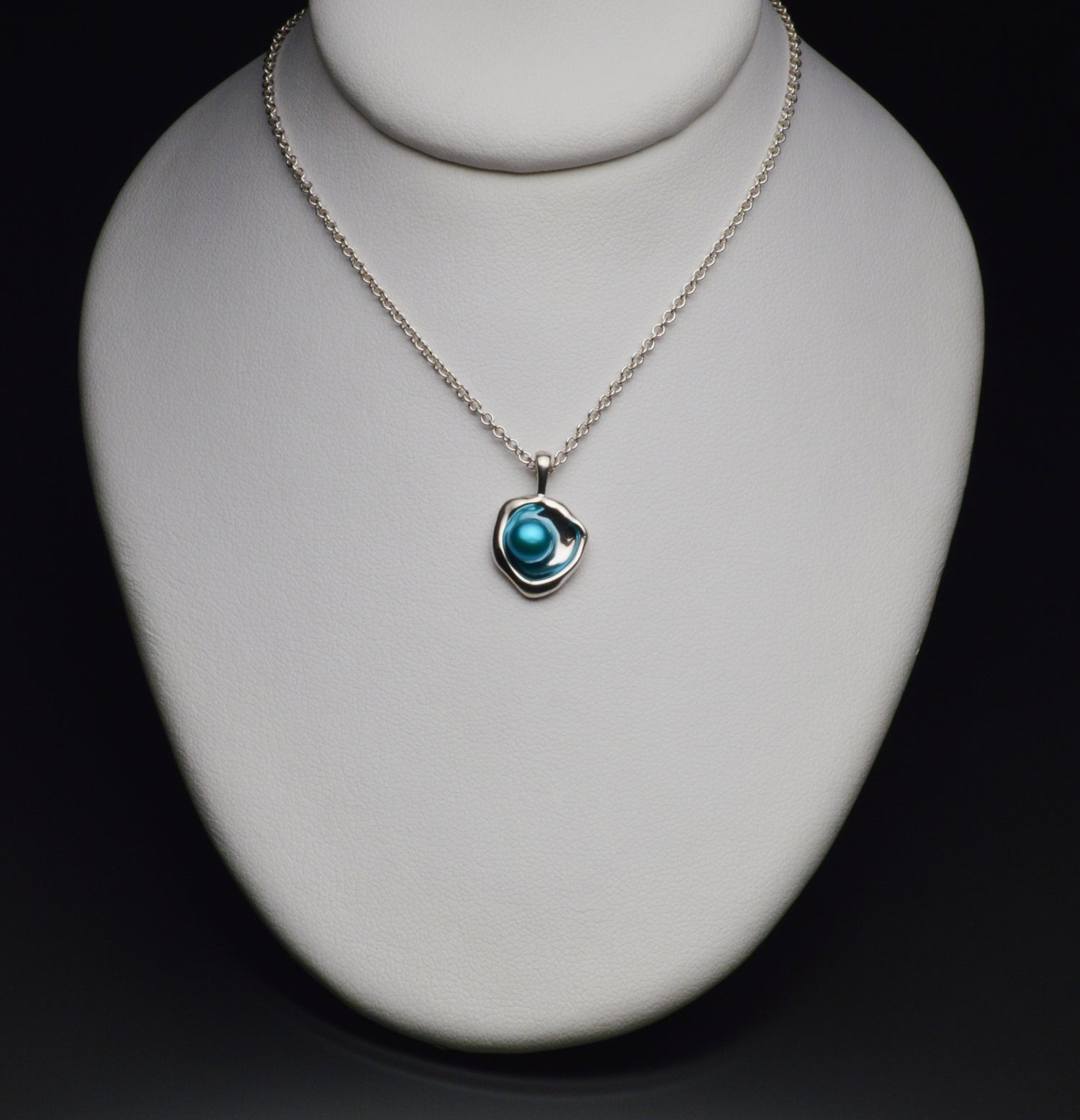 Makena Watercast Pendant