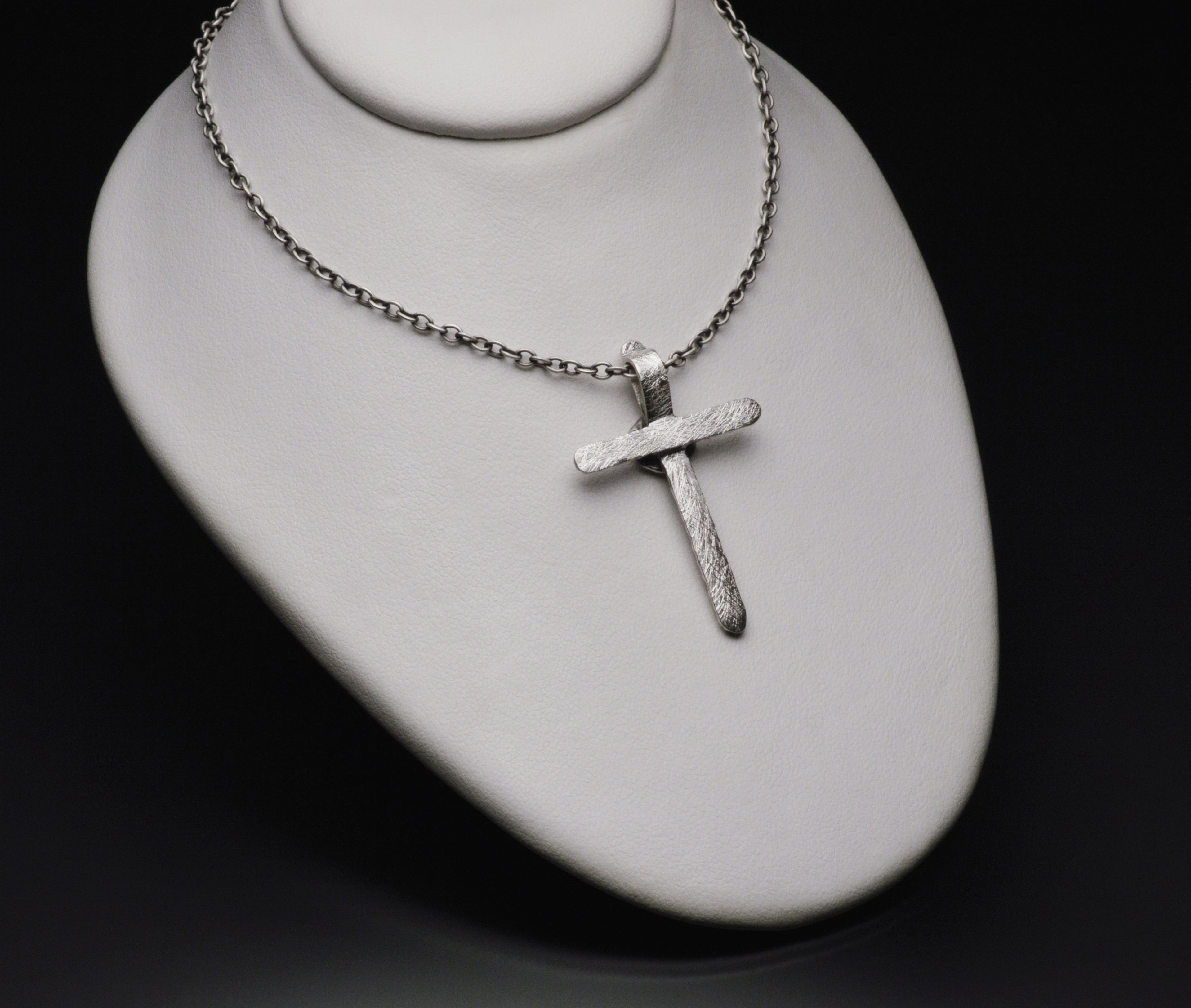 Sardara Watercast Cross Pendant