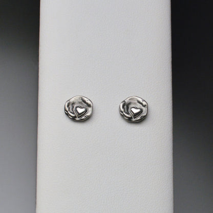 Sardara Watercast Heart Stud Earrings